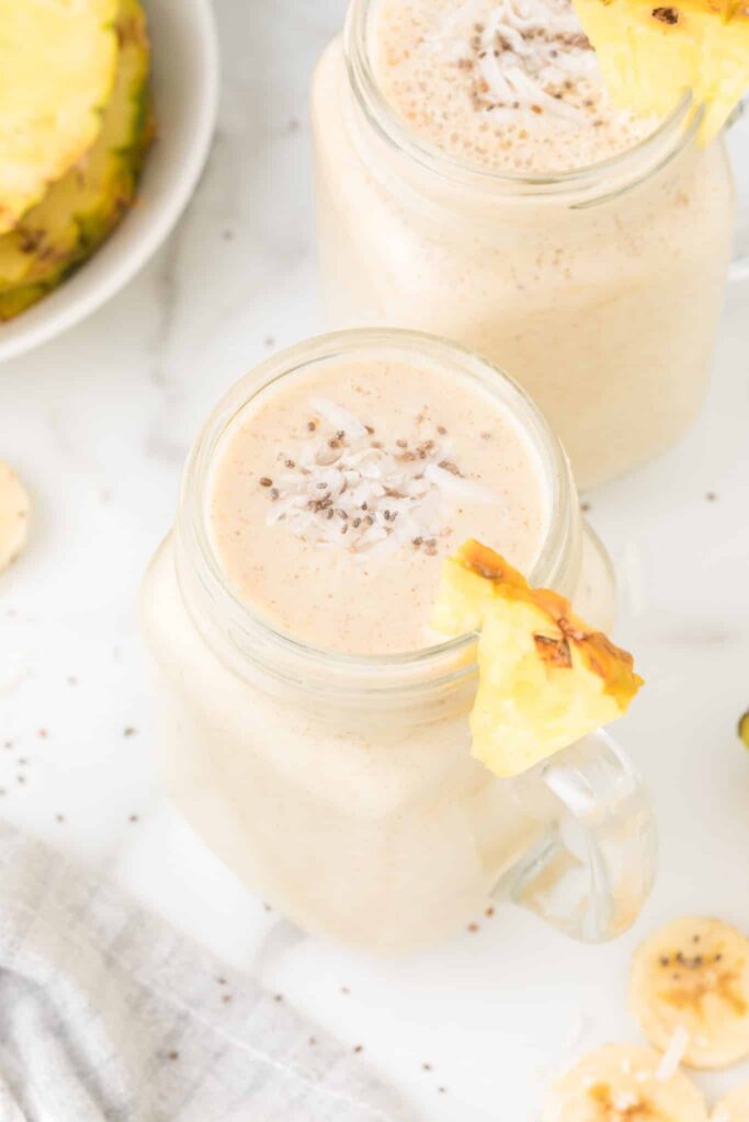 pineapple banana smoothie