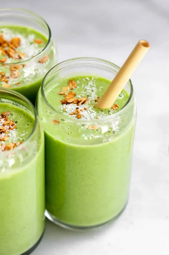 Broccoli smoothie by Eat With Clarity