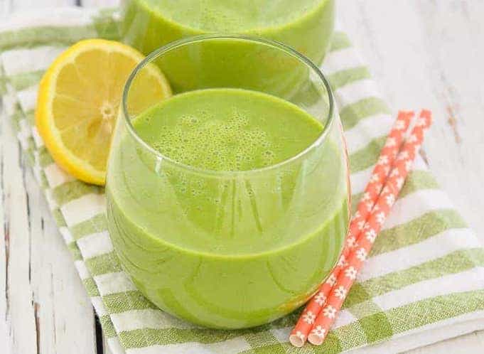 kale apple smoothie