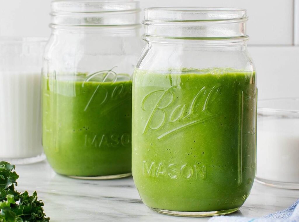 kale peach ginger smoothie