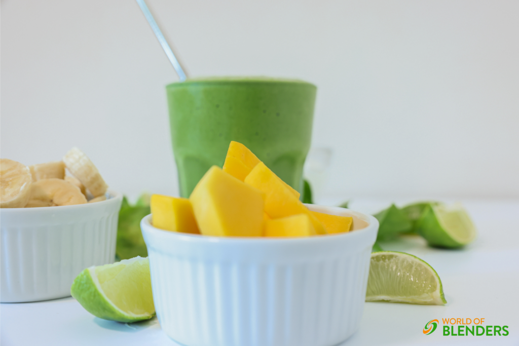 spinach mango smoothie