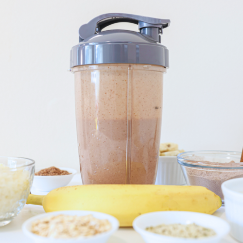 Healthy Banana Smoothie for Weight Loss (only 250 cals!) - World of